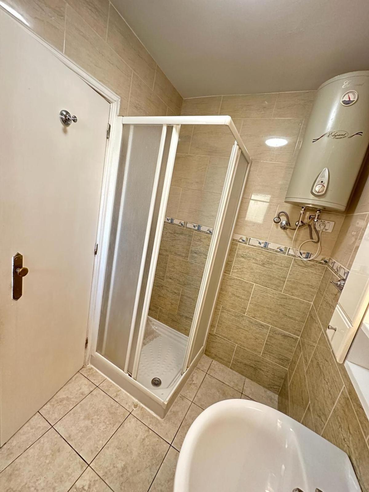 Firstline Apartment Los Cristianos อาโรนา ภายนอก รูปภาพ